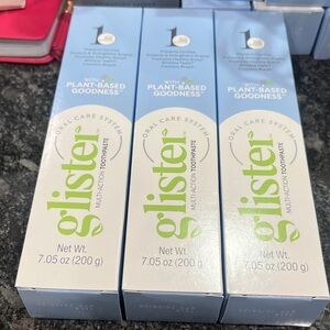 Glister Multi-Action Toothpaste - Blue and Green